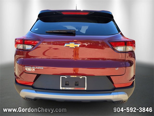 Used 2025 Chevrolet TrailBlazer LT image 4