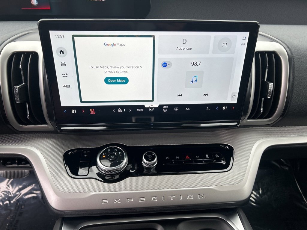 New 2025 Ford Expedition Active image 31