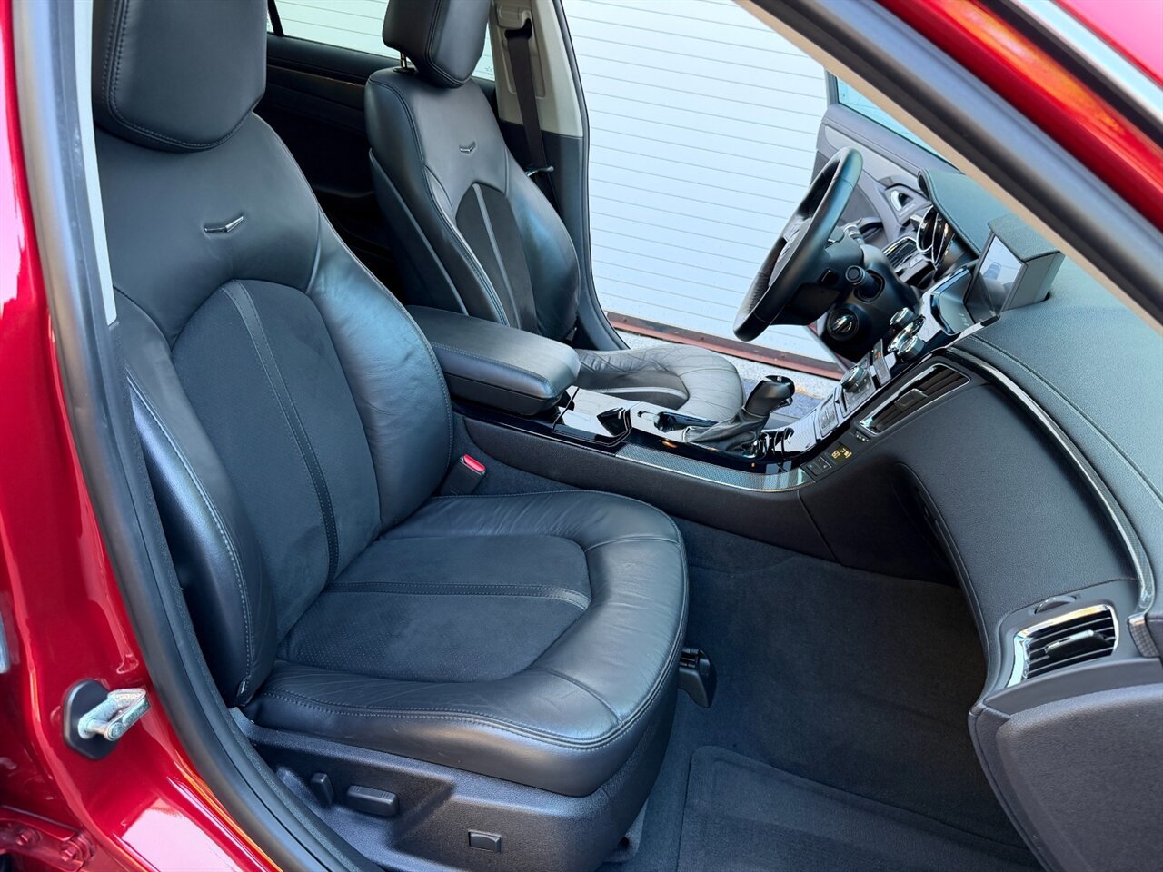 Used 2010 Cadillac CTS V RWD image 11