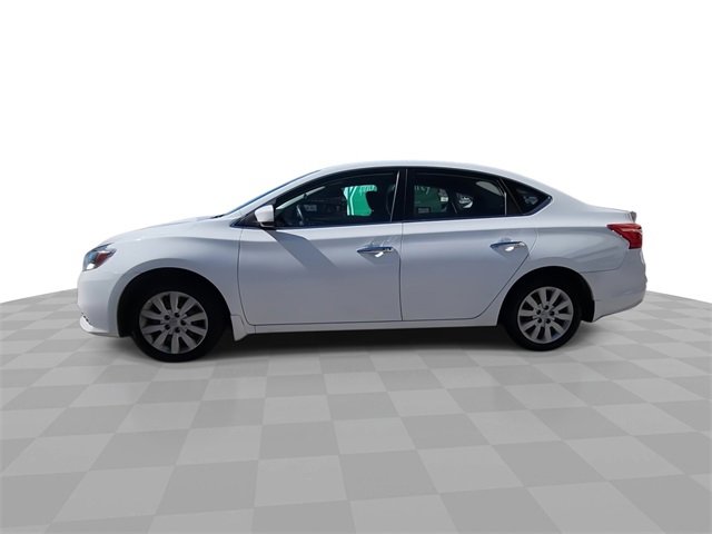 Used 2017 Nissan Sentra SV image 5