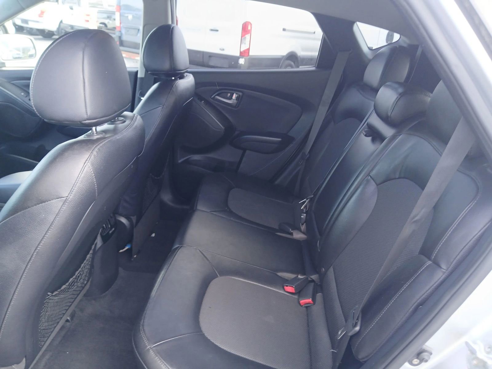 Used 2015 Hyundai Tucson SE image 12