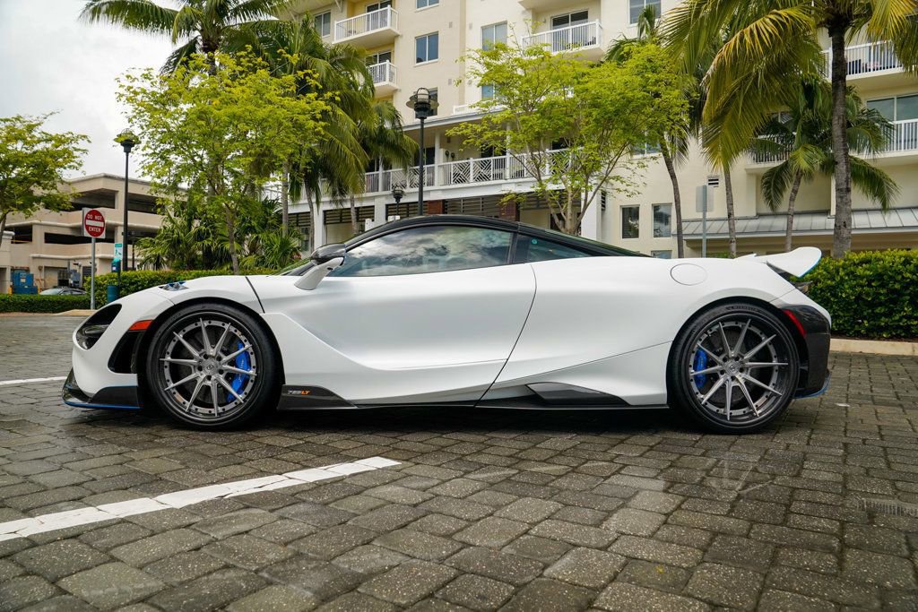 Used 2021 McLaren 765LT image 16