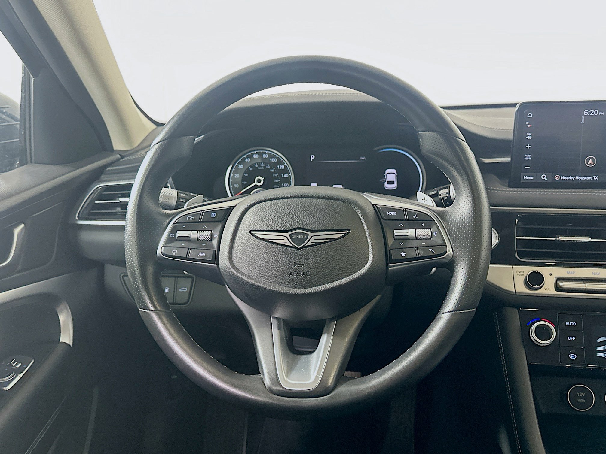 Used 2025 Genesis G70 2.5T RWD image 18