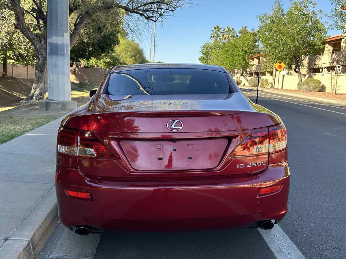Used 2012 Lexus IS 250C image 7