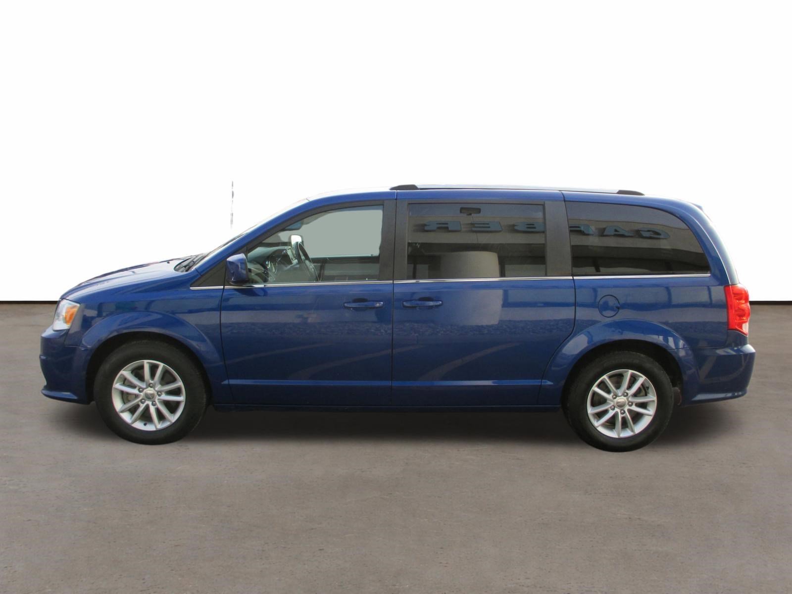 Used 2018 Dodge Grand Caravan SXT image 6