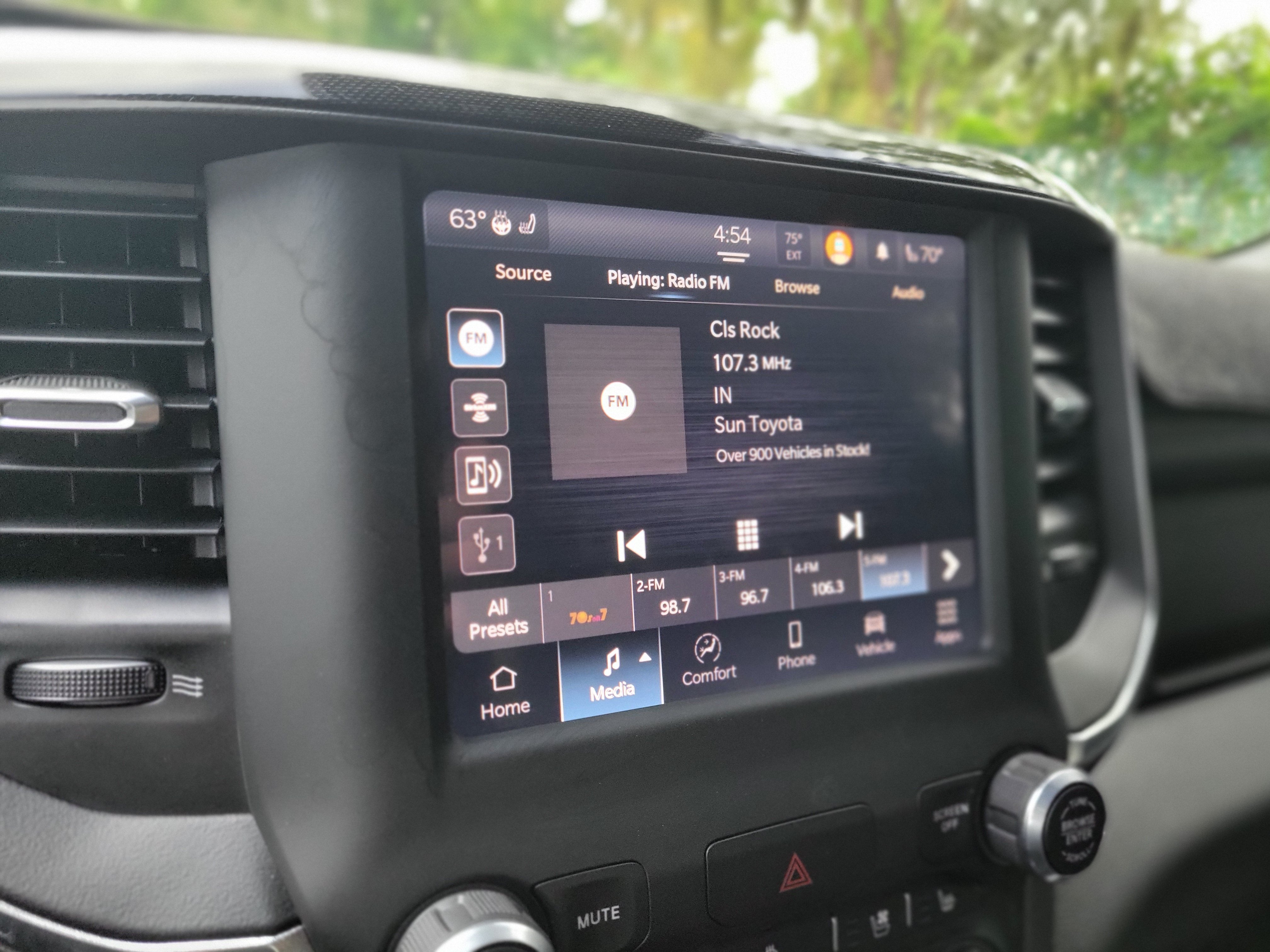 Used 2022 RAM 1500 Laramie w/ Sport Appearance Package AWD/4WD image 26