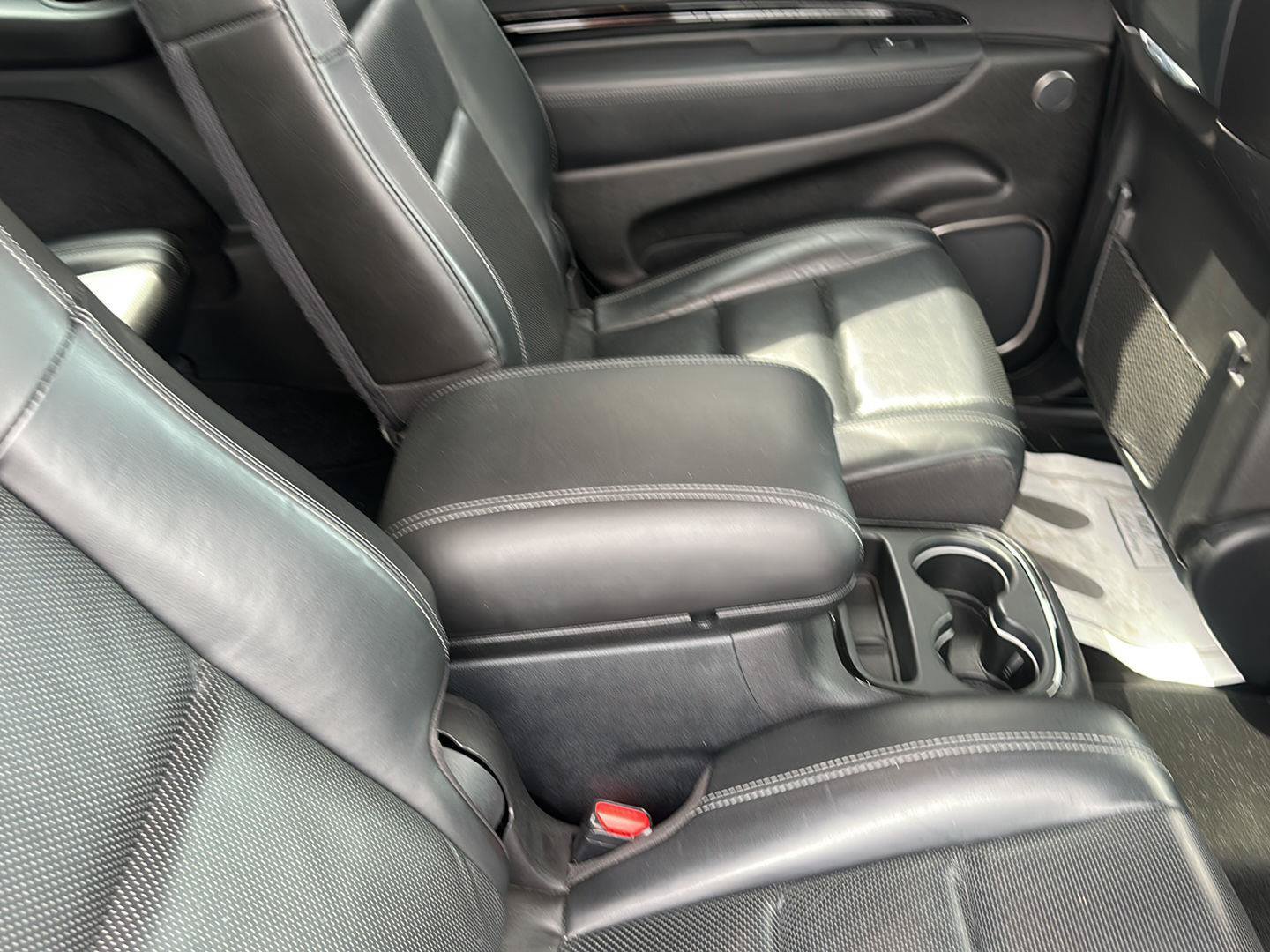 Used 2021 Dodge Durango Citadel w/ Premium Entertainment Group AWD/4WD image 16