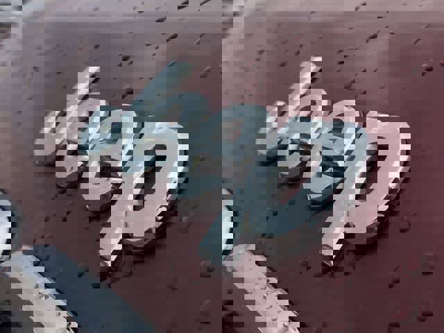 Used 2020 Jeep Cherokee Limited image 12