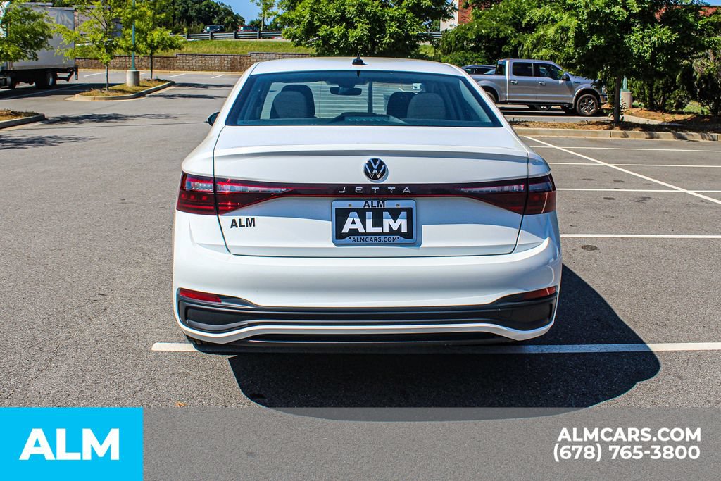 Used 2025 Volkswagen Jetta S FWD image 9