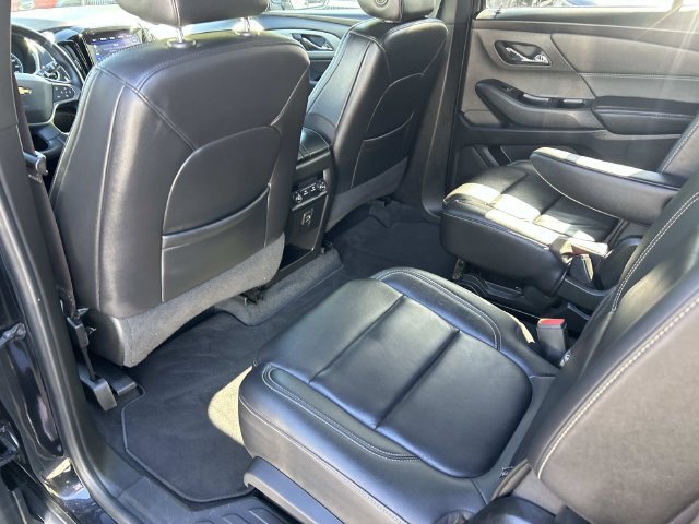 Used 2022 Chevrolet Traverse LT AWD/4WD image 21