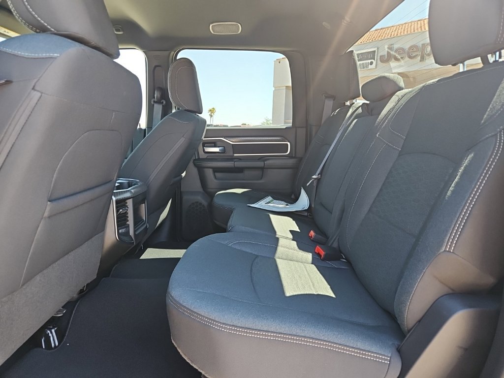 New 2026 RAM 2500 Big Horn AWD/4WD image 20