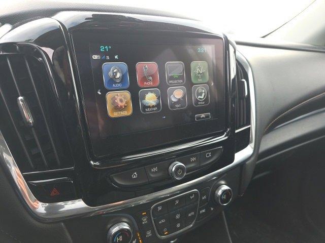 Used 2019 Chevrolet Traverse LT w/ LT Premium Package image 4