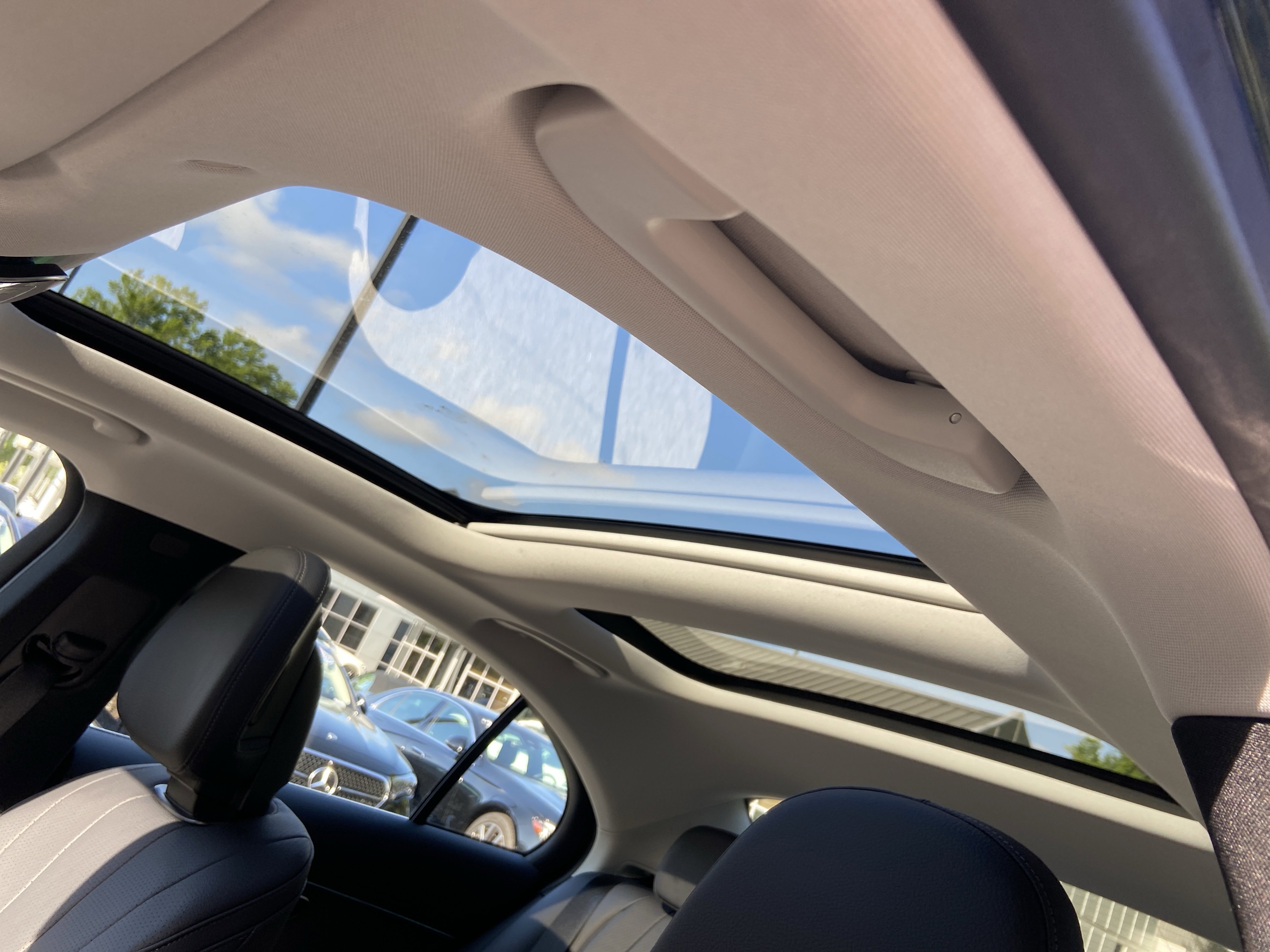 Certified 2025 Mercedes-Benz E 350 4MATIC Sedan image 23
