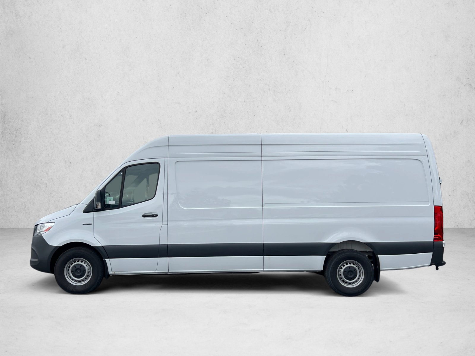 New 2025 Mercedes-Benz eSprinter 170 Cargo image 8