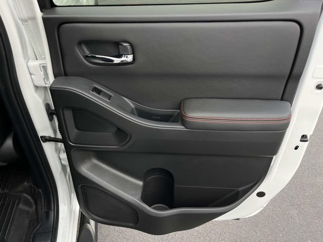 Used 2023 Nissan Frontier Pro-X w/ Pro-X Premium Package image 19