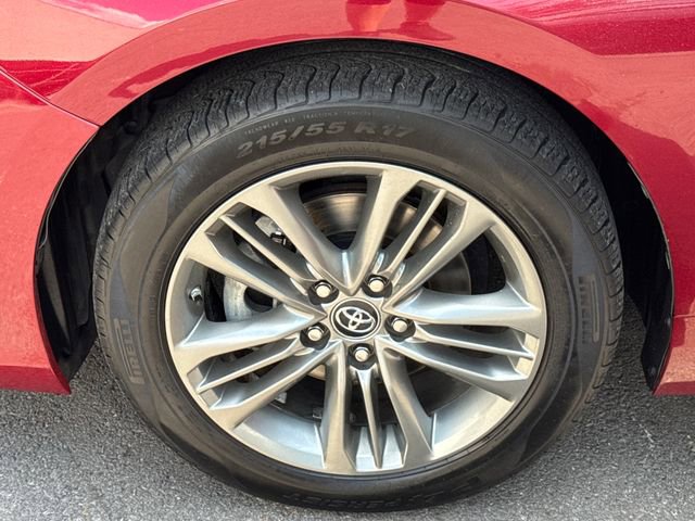 Used 2017 Toyota Camry SE FWD image 22