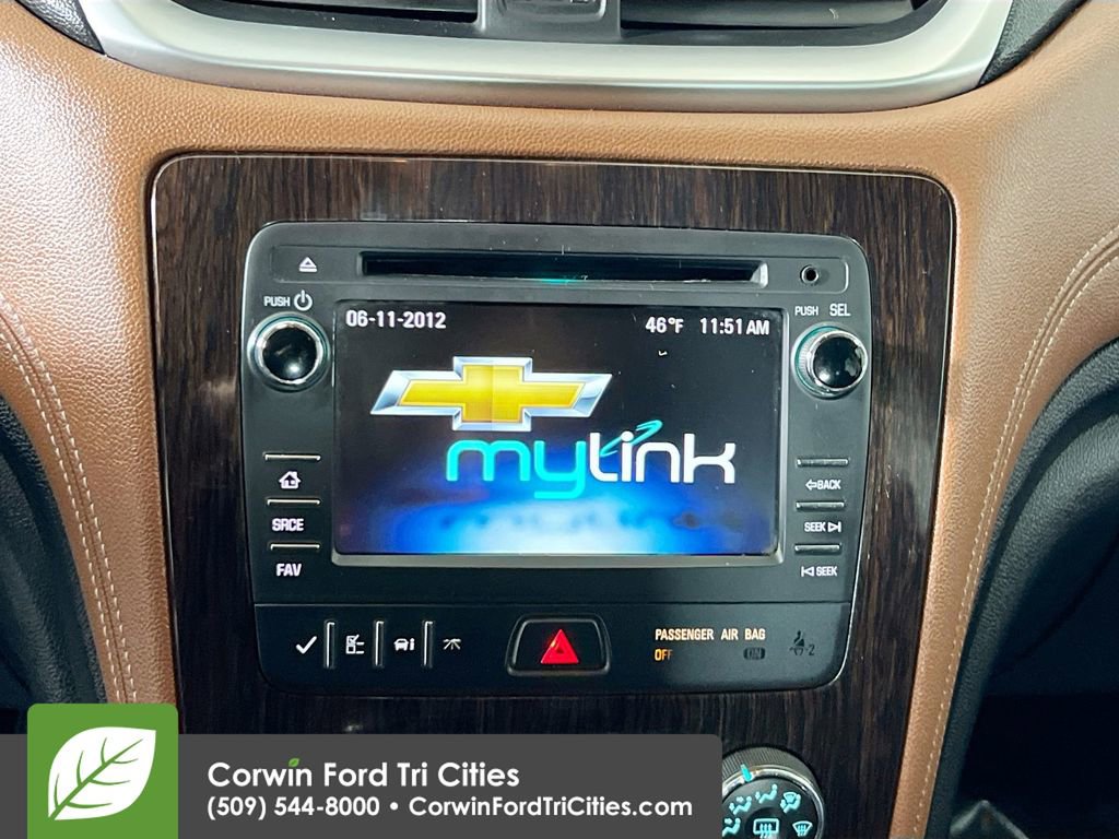 Used 2015 Chevrolet Traverse LT w/ Style and Technology Package image 22