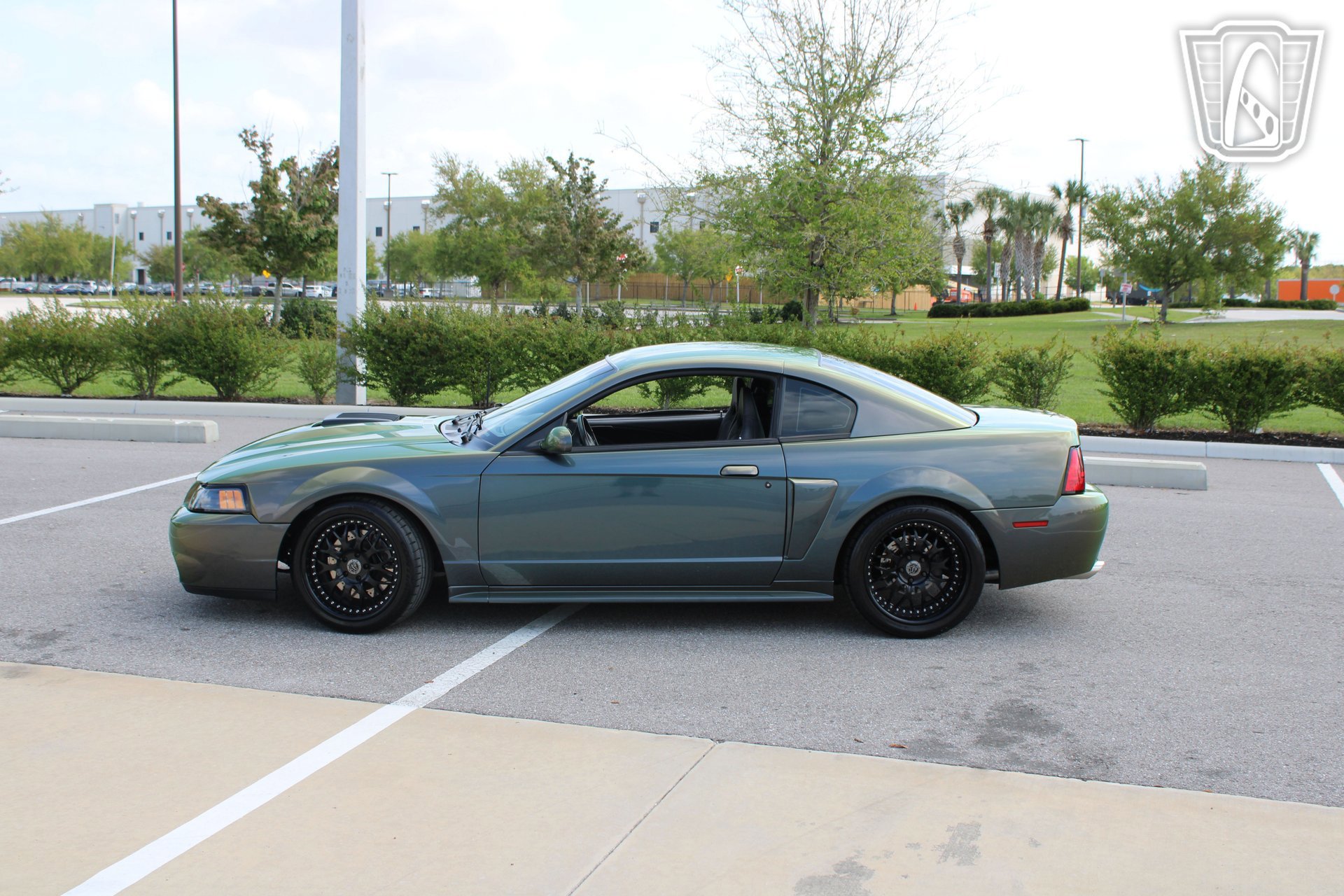 Used 2003 Ford Mustang Mach 1 image 6