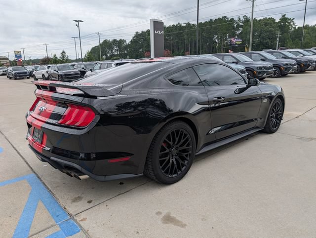 Used 2018 Ford Mustang GT Premium w/ GT Performance Package RWD image 3