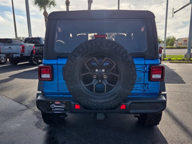 Certified 2025 Jeep Wrangler Sport AWD/4WD image 6