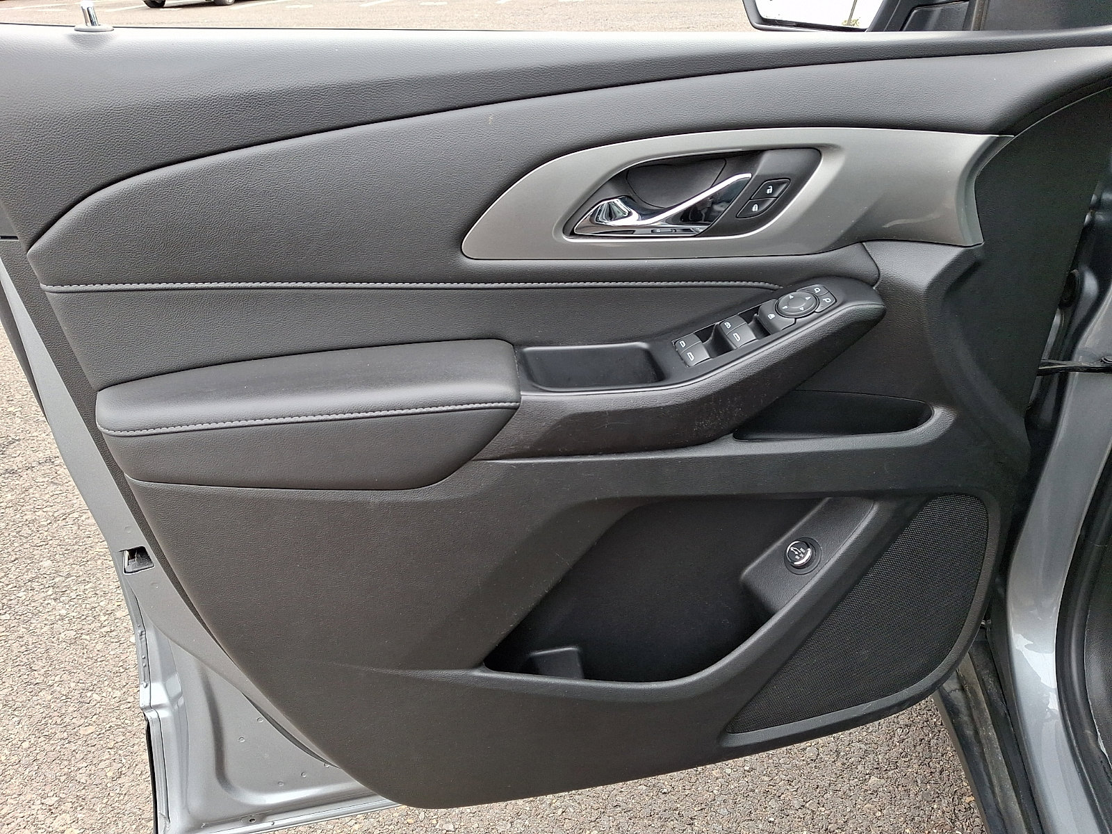 Certified 2023 Chevrolet Traverse LT image 14