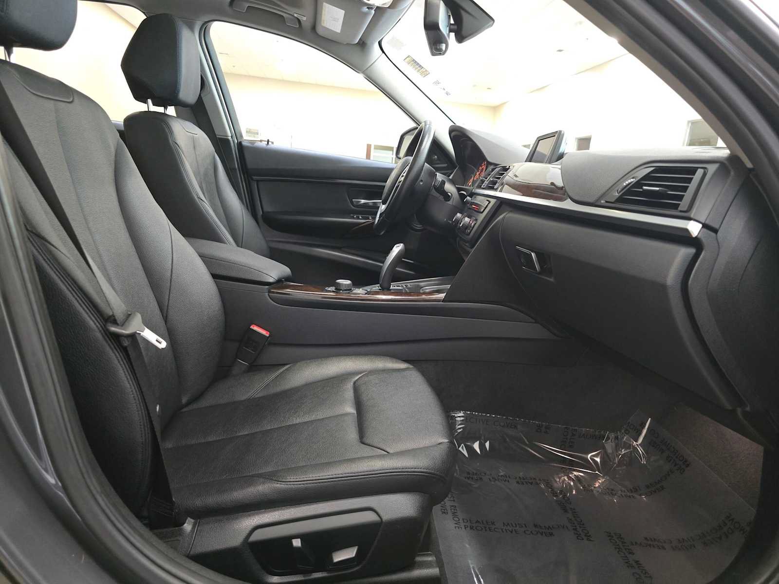 Used 2015 BMW 328d Sedan RWD image 28