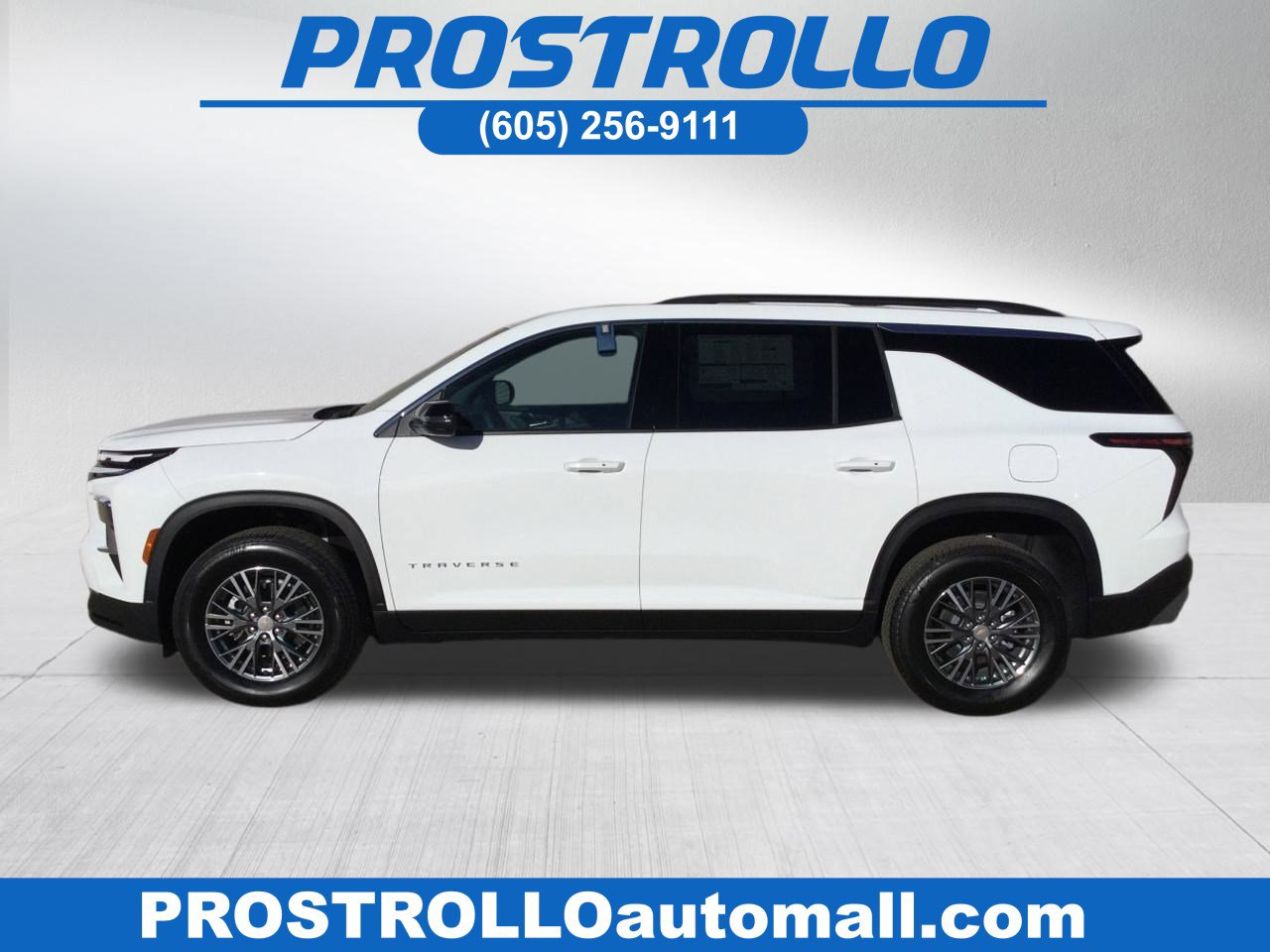 New 2026 Chevrolet Traverse LT