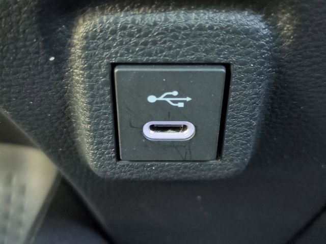 Used 2023 Toyota Corolla SE image 19