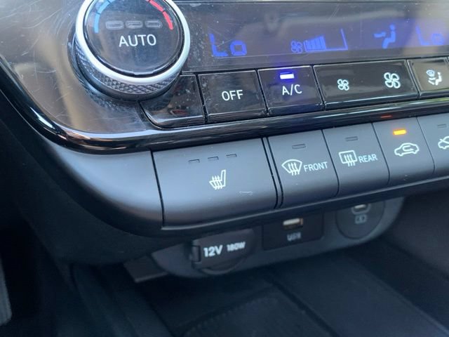 Certified 2025 Hyundai Elantra Limited FWD image 20