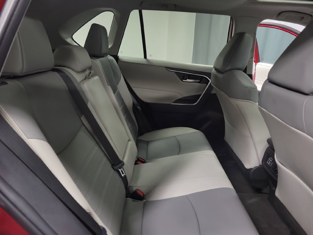 Used 2023 Toyota RAV4 XLE Premium FWD image 30
