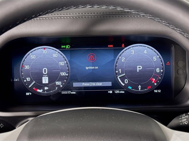 New 2026 Land Rover Defender 130 X-Dynamic SE image 13