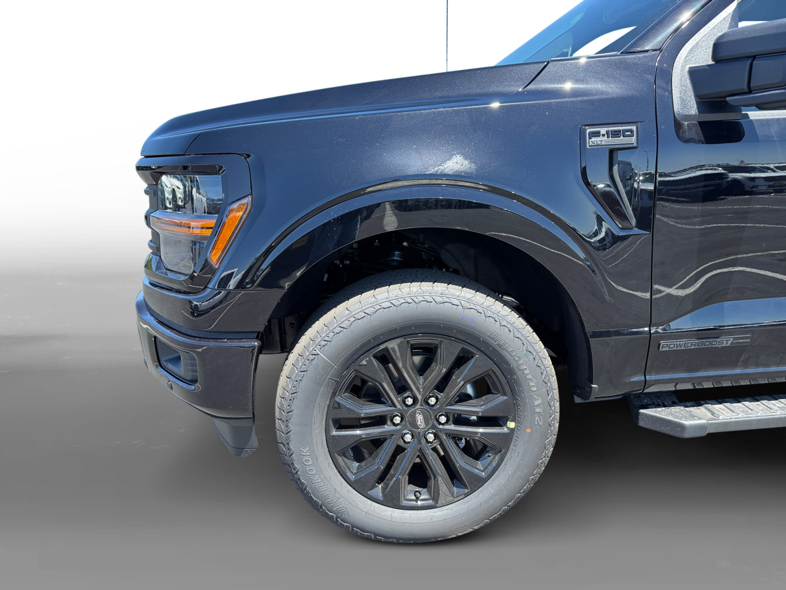 New 2026 Ford F150 XLT w/ Equipment Group 302A MID AWD/4WD image 9