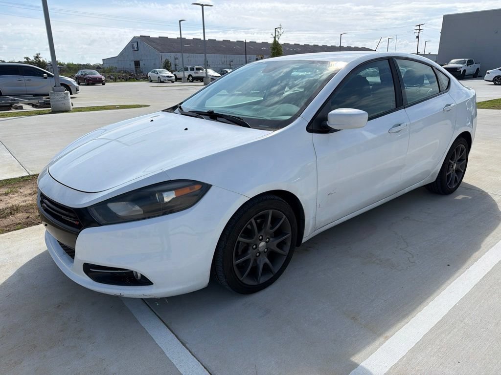 Used 2016 Dodge Dart SXT w/ Rallye Appearance Group FWD image 1