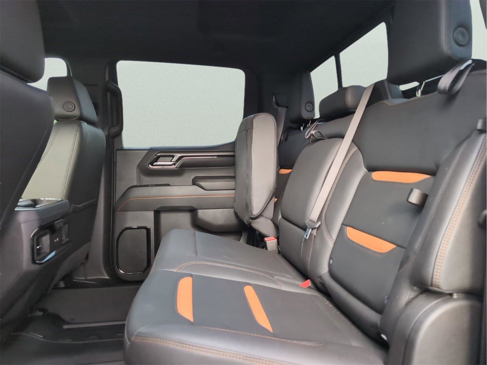 Used 2023 GMC Sierra 1500 AT4 w/ AT4 Premium Package AWD/4WD image 32
