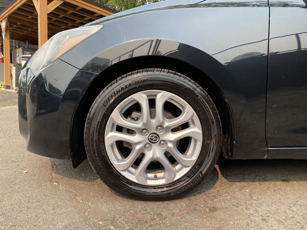 Used 2016 Scion iA FWD image 11
