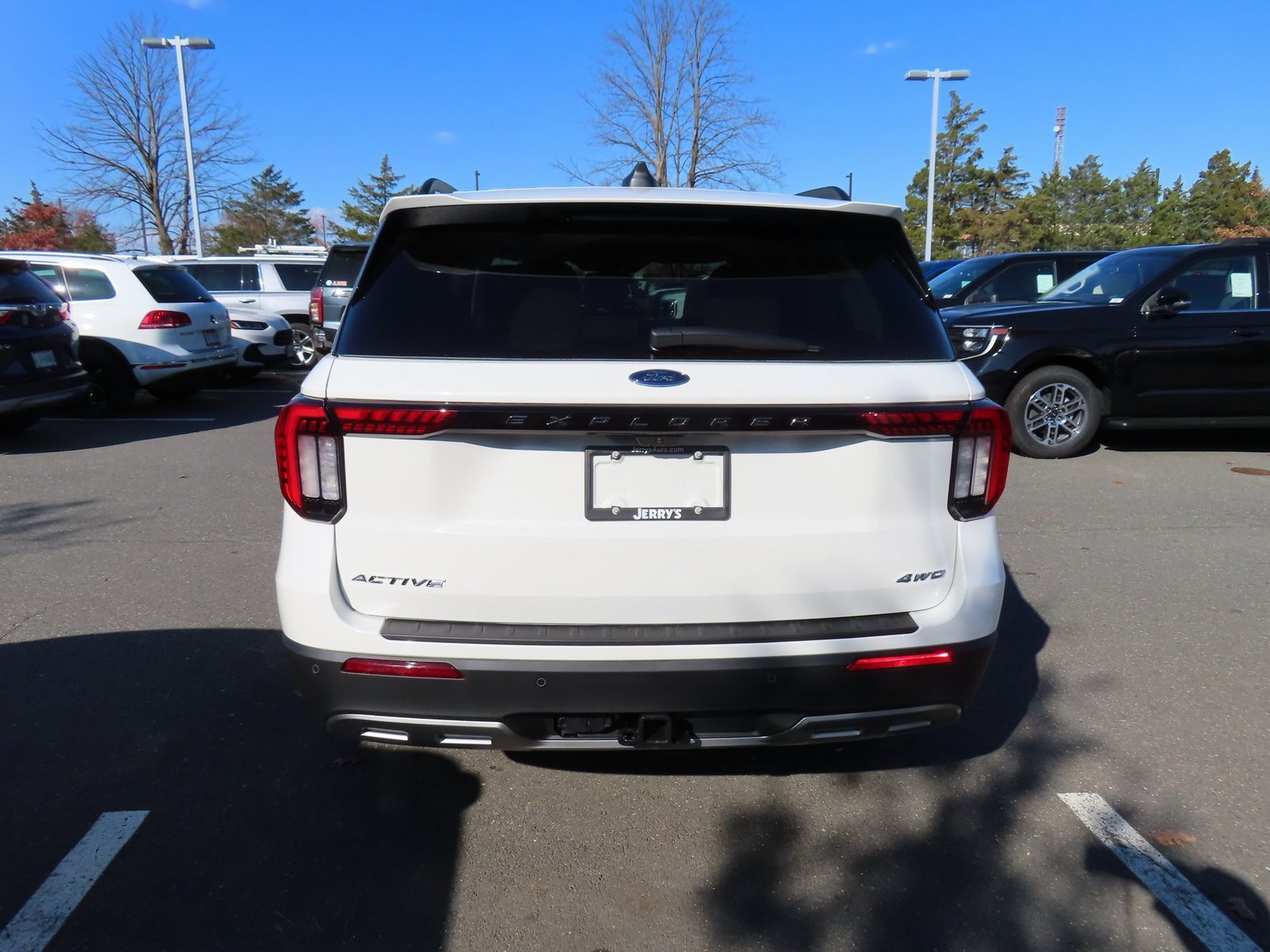 New 2026 Ford Explorer Active w/ Active Comfort Package image 5