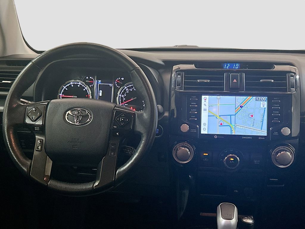 Used 2024 Toyota 4Runner TRD Off-Road Premium AWD/4WD image 20