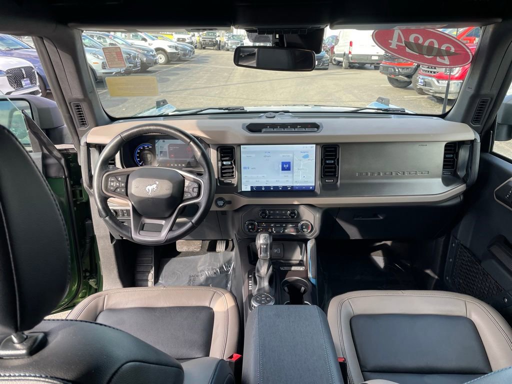 Used 2024 Ford Bronco Wildtrak image 10