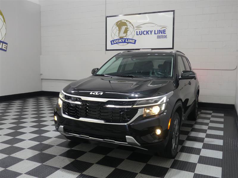 Used 2024 Kia Seltos S AWD/4WD image 4
