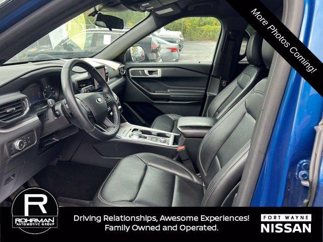 Used 2020 Ford Explorer XLT w/ Equipment Group 202A AWD/4WD image 9