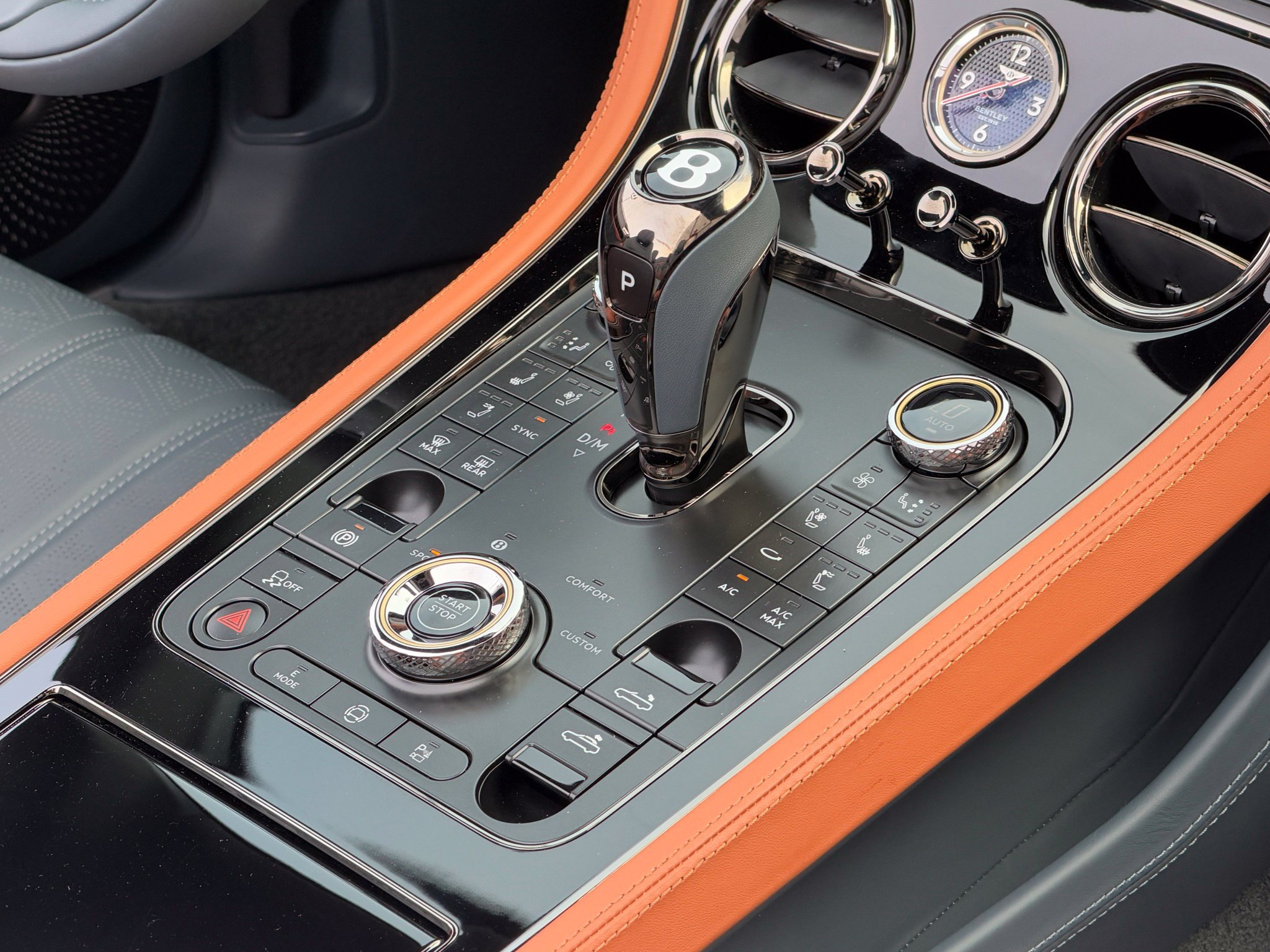 Used 2026 Bentley Continental GT AWD/4WD image 37