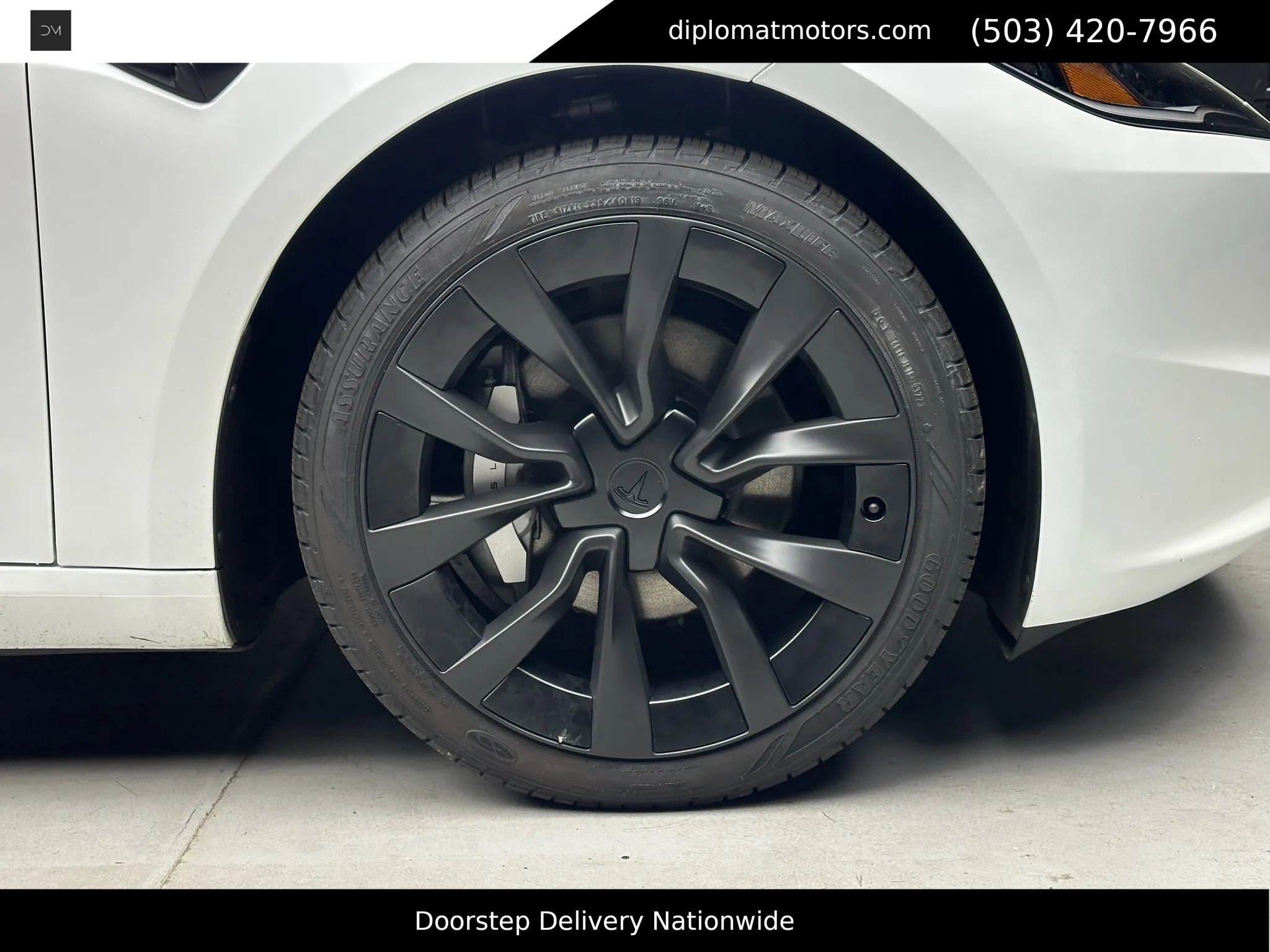 Used 2024 Tesla Model 3 Standard Range image 38