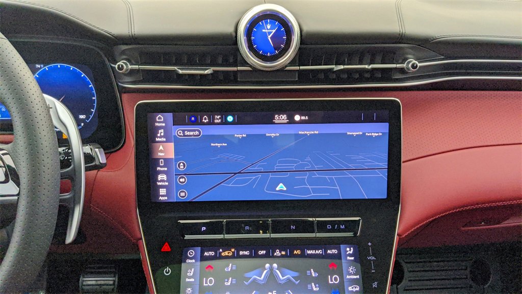 New 2024 Maserati Grecale Trofeo image 43