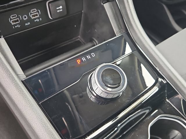 Used 2023 Jeep Grand Cherokee L Laredo RWD image 30