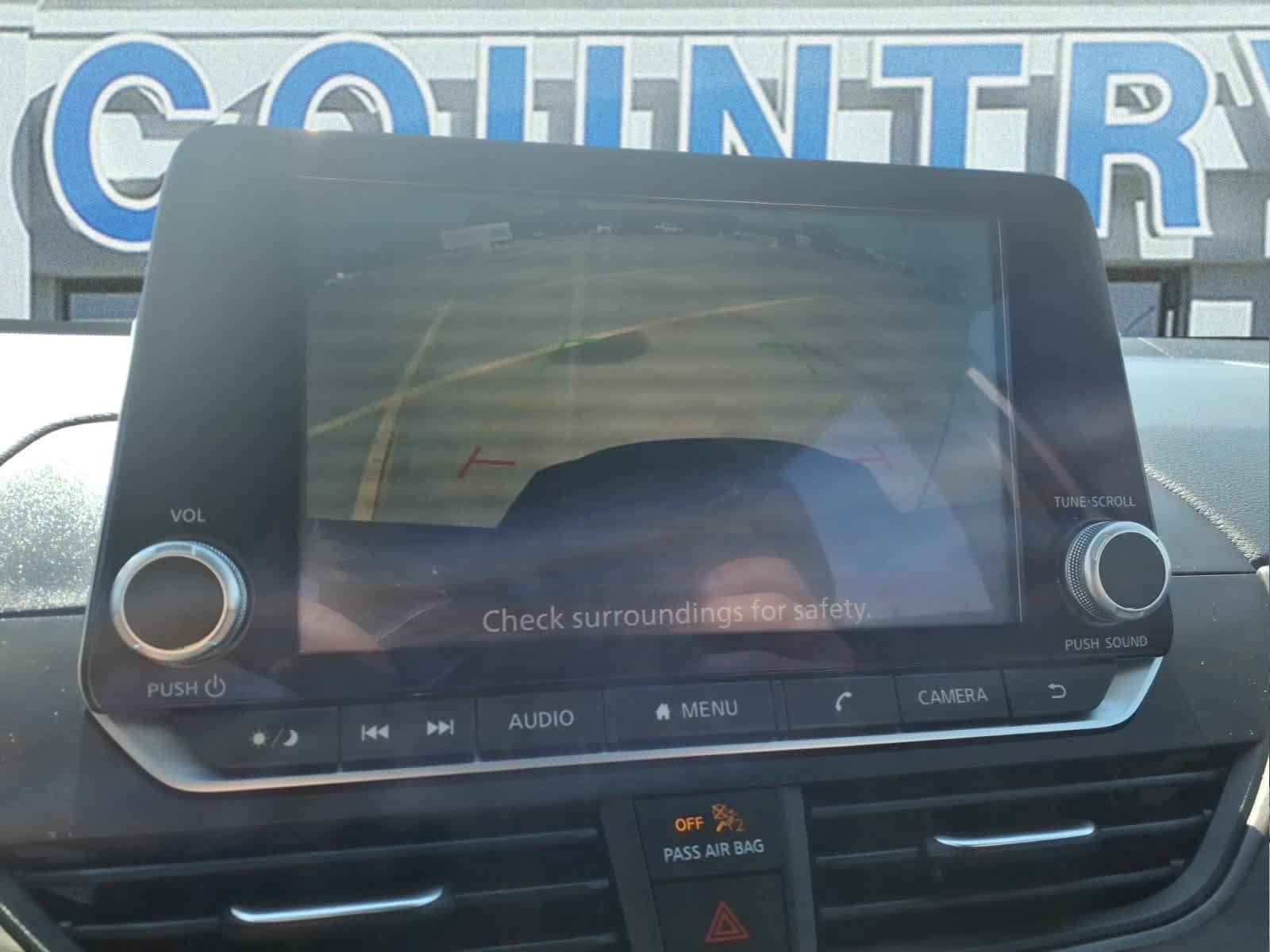 Used 2024 Nissan Altima 2.5 SV FWD image 19