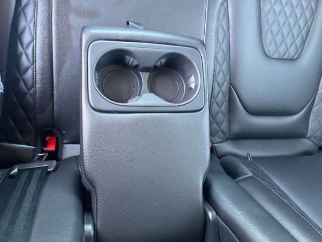 Used 2024 Ford Edge Titanium image 16