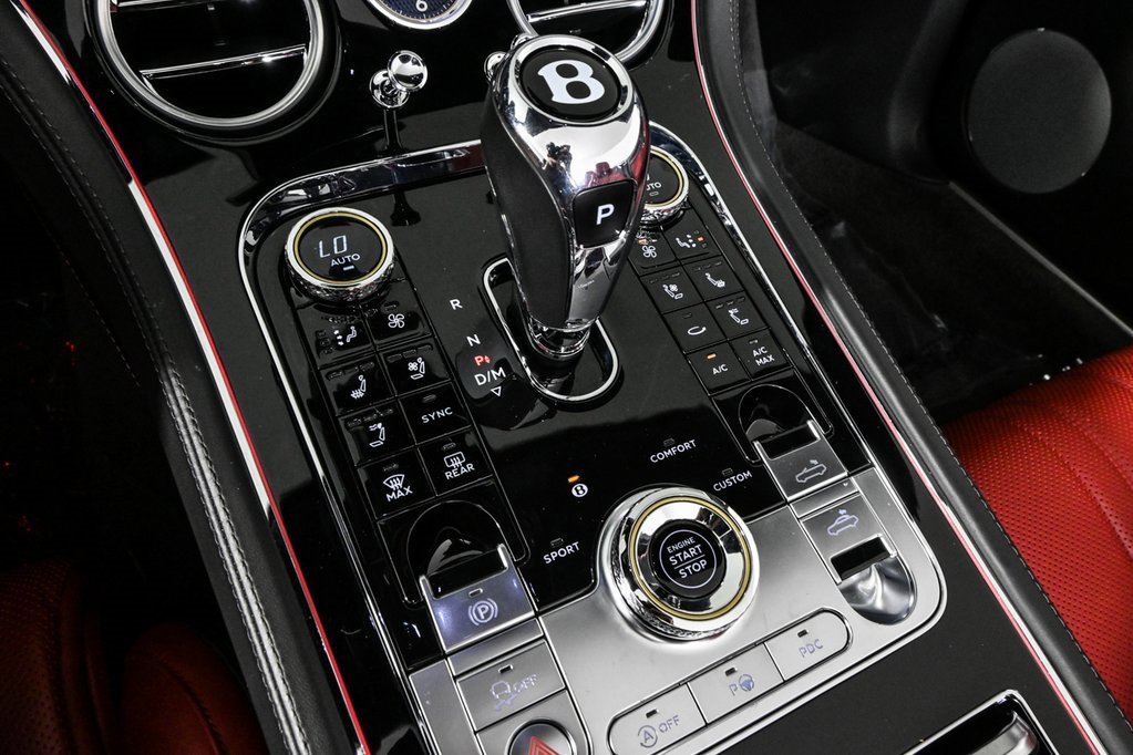 Used 2021 Bentley Continental GT image 25