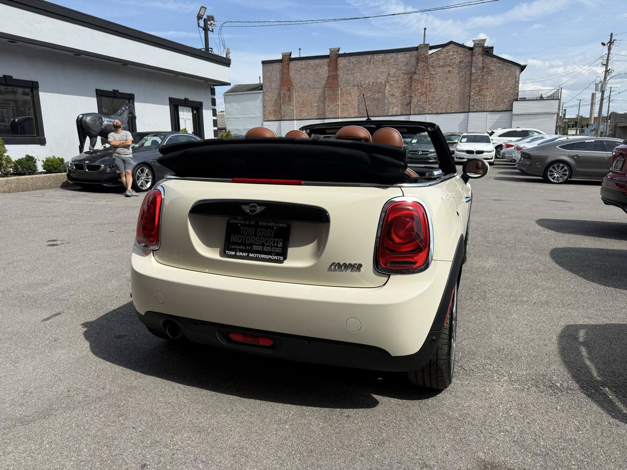 Used 2016 MINI Cooper Convertible FWD image 3