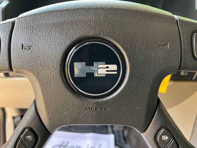 Used 2004 HUMMER H2 w/ Preferred Equipment Group AWD/4WD image 15