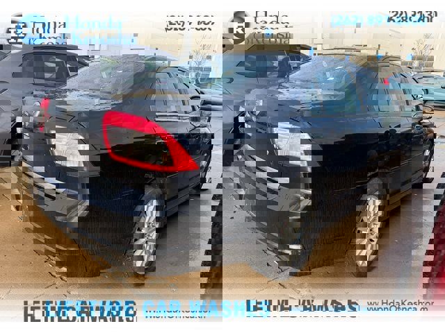 Used 2006 Mercury Milan Premier image 2